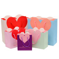 Custom colour printing commercial luxury Heart shape shopping gift paper bag